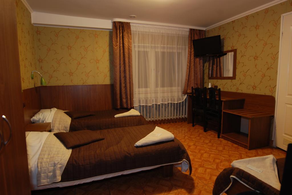 Hotel La-Musica Piaseczno  Exteriör bild