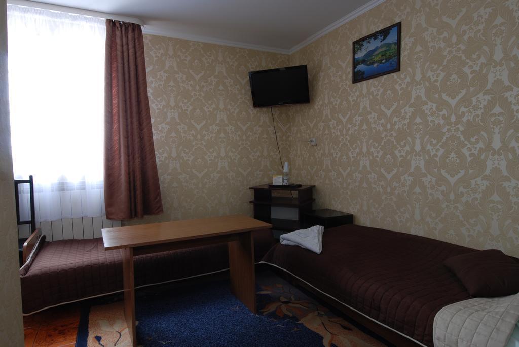 Hotel La-Musica Piaseczno  Exteriör bild